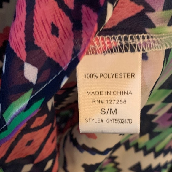 Francesca's Sheer Tunic Top Size S/M Short Sleeve V Neck Navy Pink & Green - Picture 5 of 7